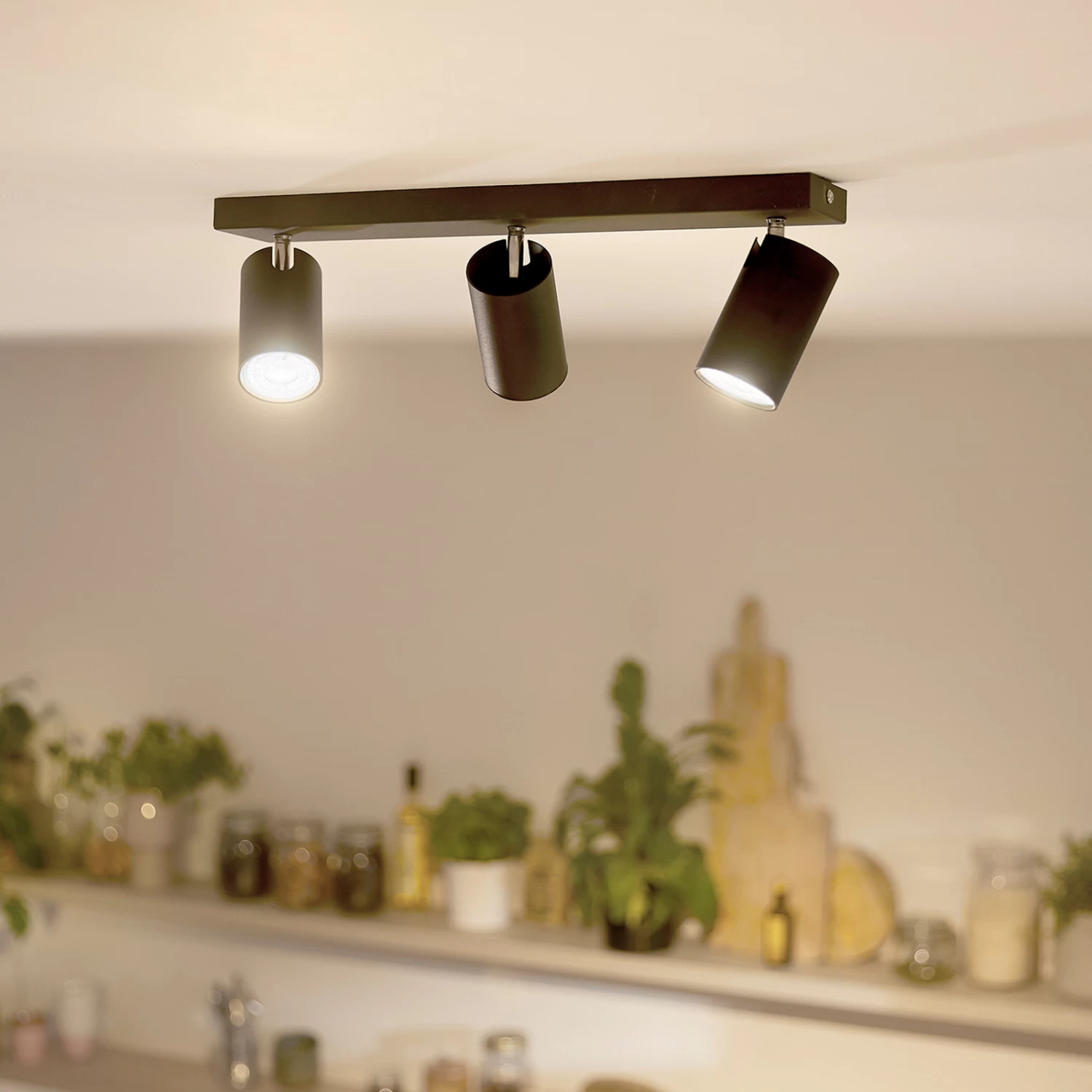 Philips LED-Reflektor GU10 2,4W 380lm 36° 4.000K – Bild 4