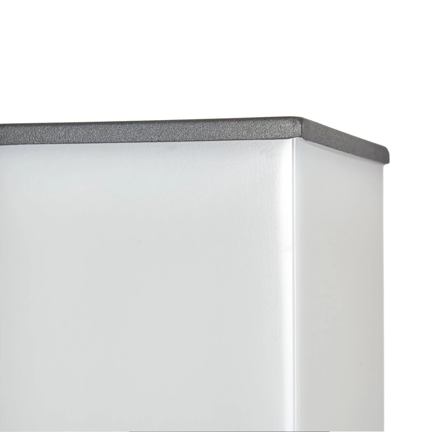 Prios Ayanis Sockellampe Mit 4 Steckdosen – Bild 6