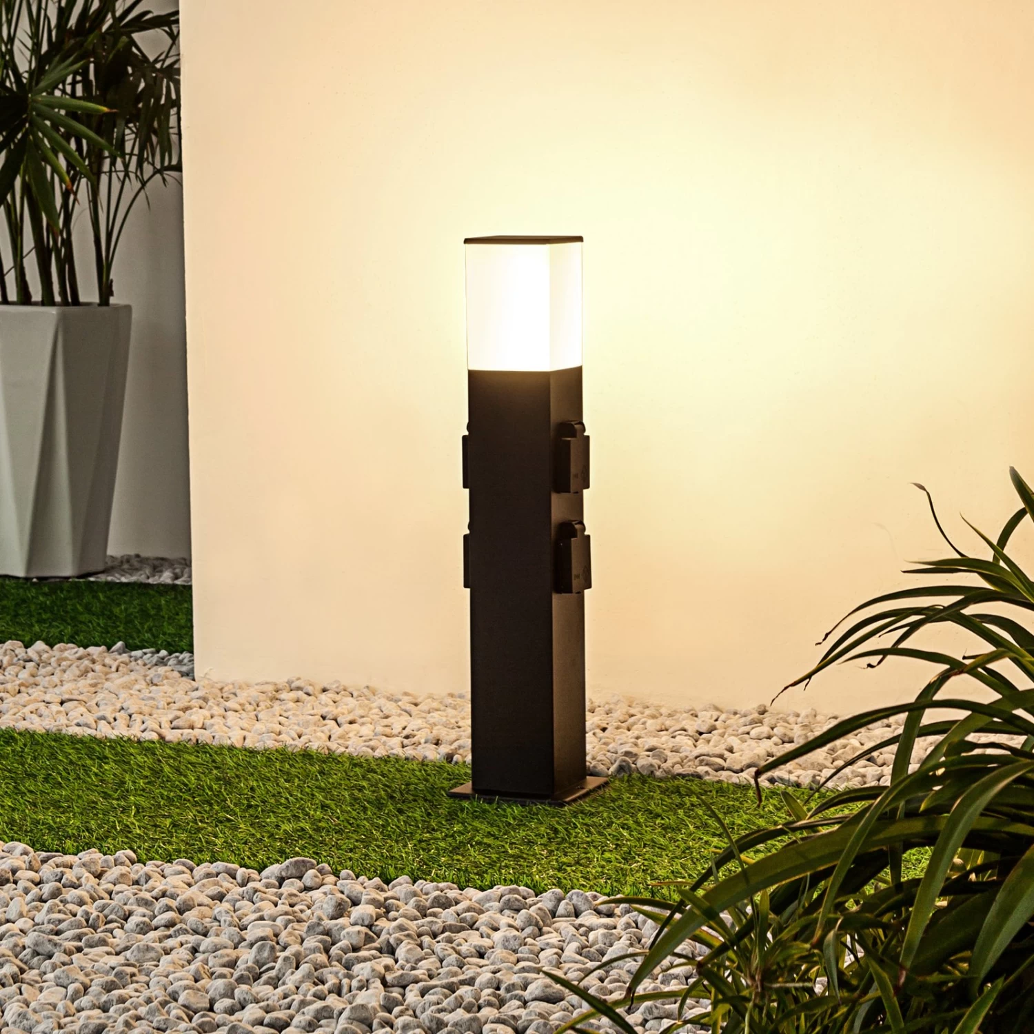 Prios Ayanis Sockellampe Mit 4 Steckdosen