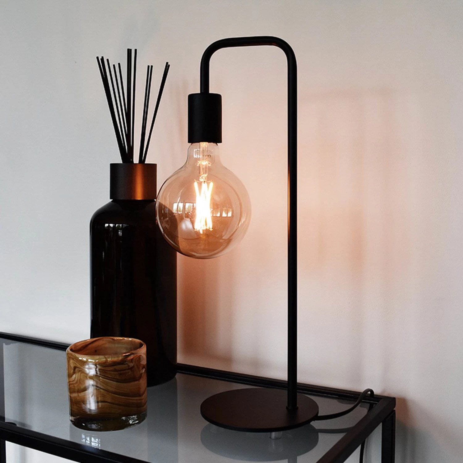 Calex Smart E27 G125 7W LED-Filament 806lm Gold – Bild 3