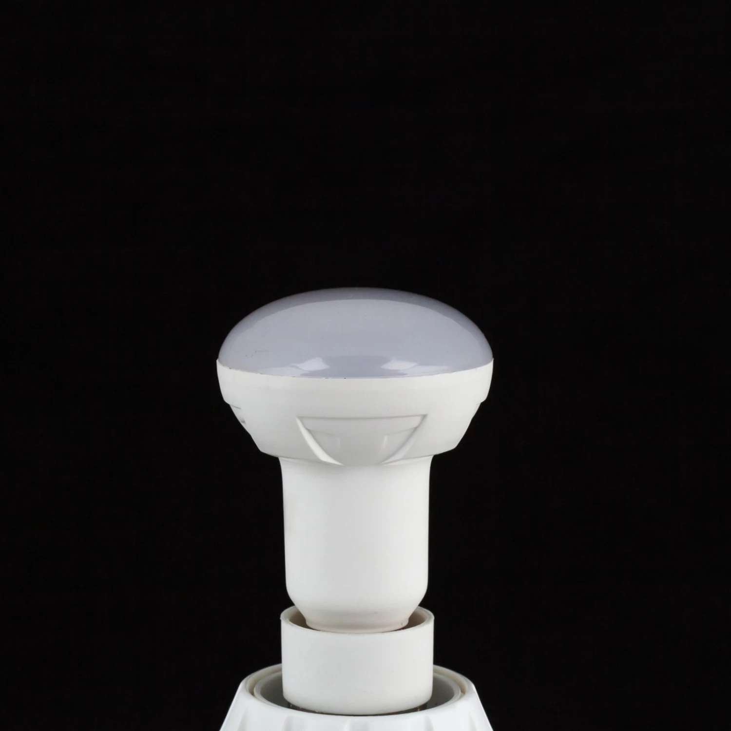 LED-Reflektorlampe R50 E14 4,9W 830 120° 3er-Set – Bild 5