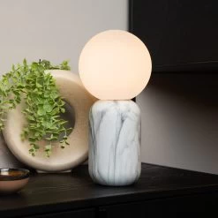 Tischleuchte Marbol In Marmor-Optik, Weiß/opal