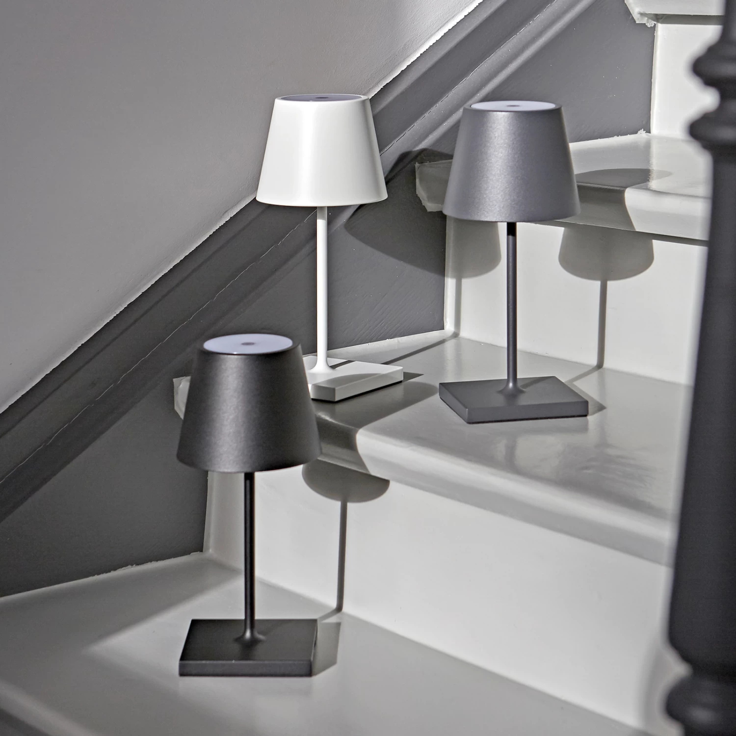 LED-Akku-Tischlampe Nuindie Mini 25cm Nachtschwarz – Bild 6