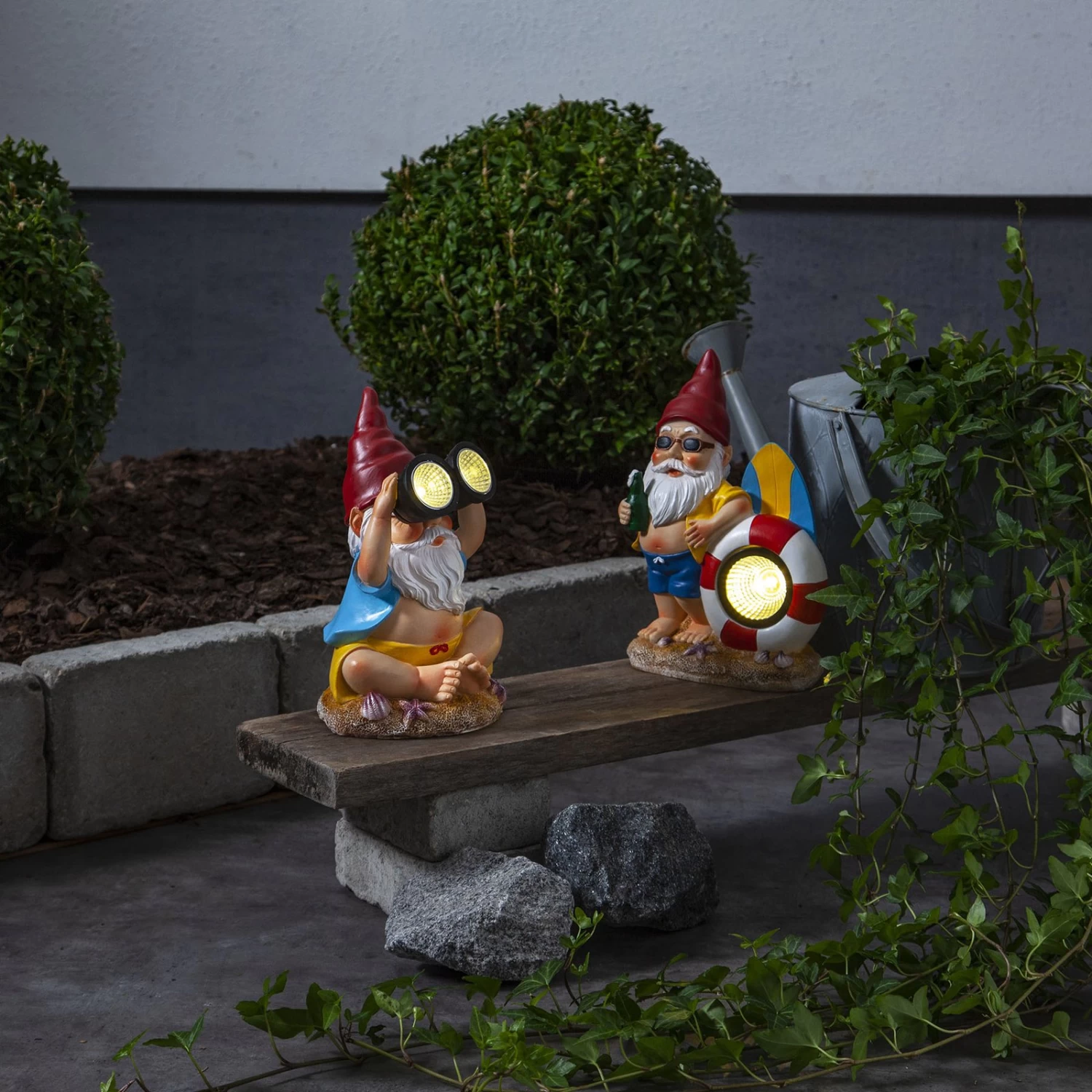 LED-Solarleuchte Gnomy Mit Fernglas – Bild 2