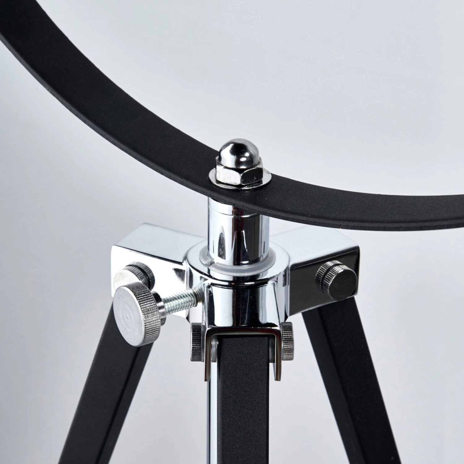 Stehlampe Mineva In Schwarz Und Gold – Bild 8