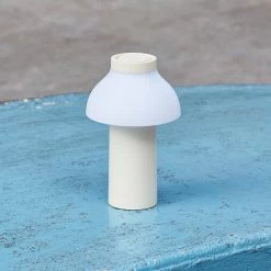 HAY PC Portable LED-Tischleuchte Akku, Cremeweiß