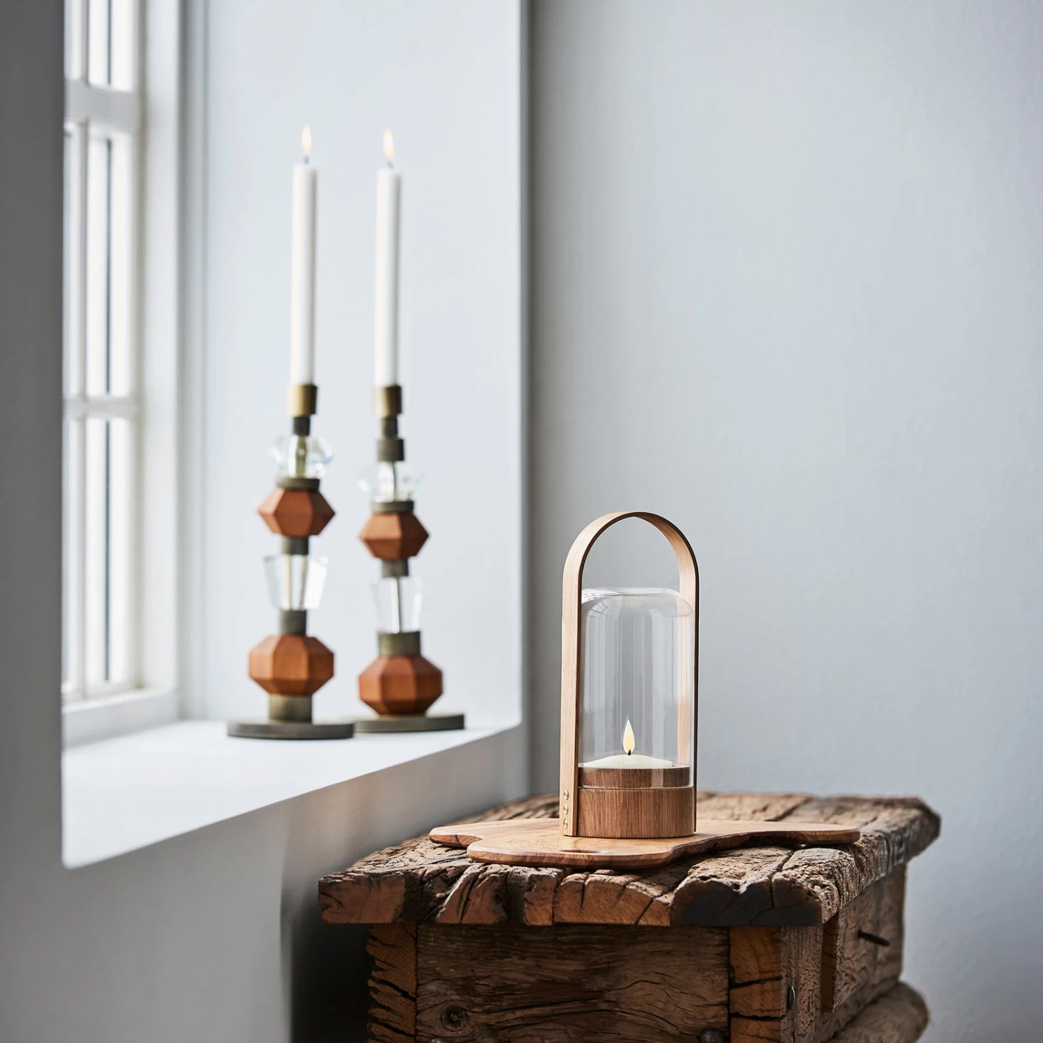 LE KLINT Candle Light LED-Laternenleuchte, Eiche – Bild 3