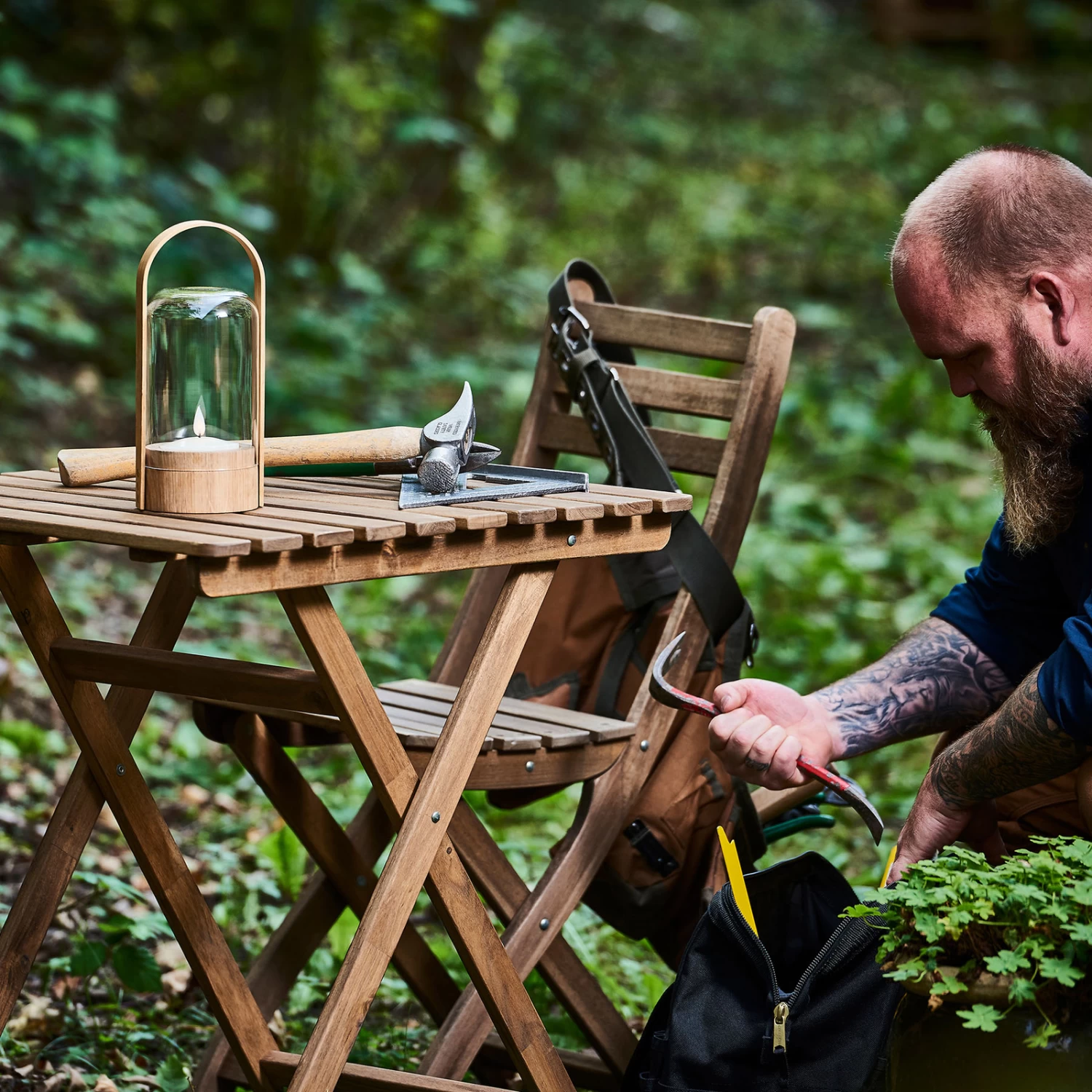 LE KLINT Candle Light LED-Laternenleuchte, Eiche – Bild 4