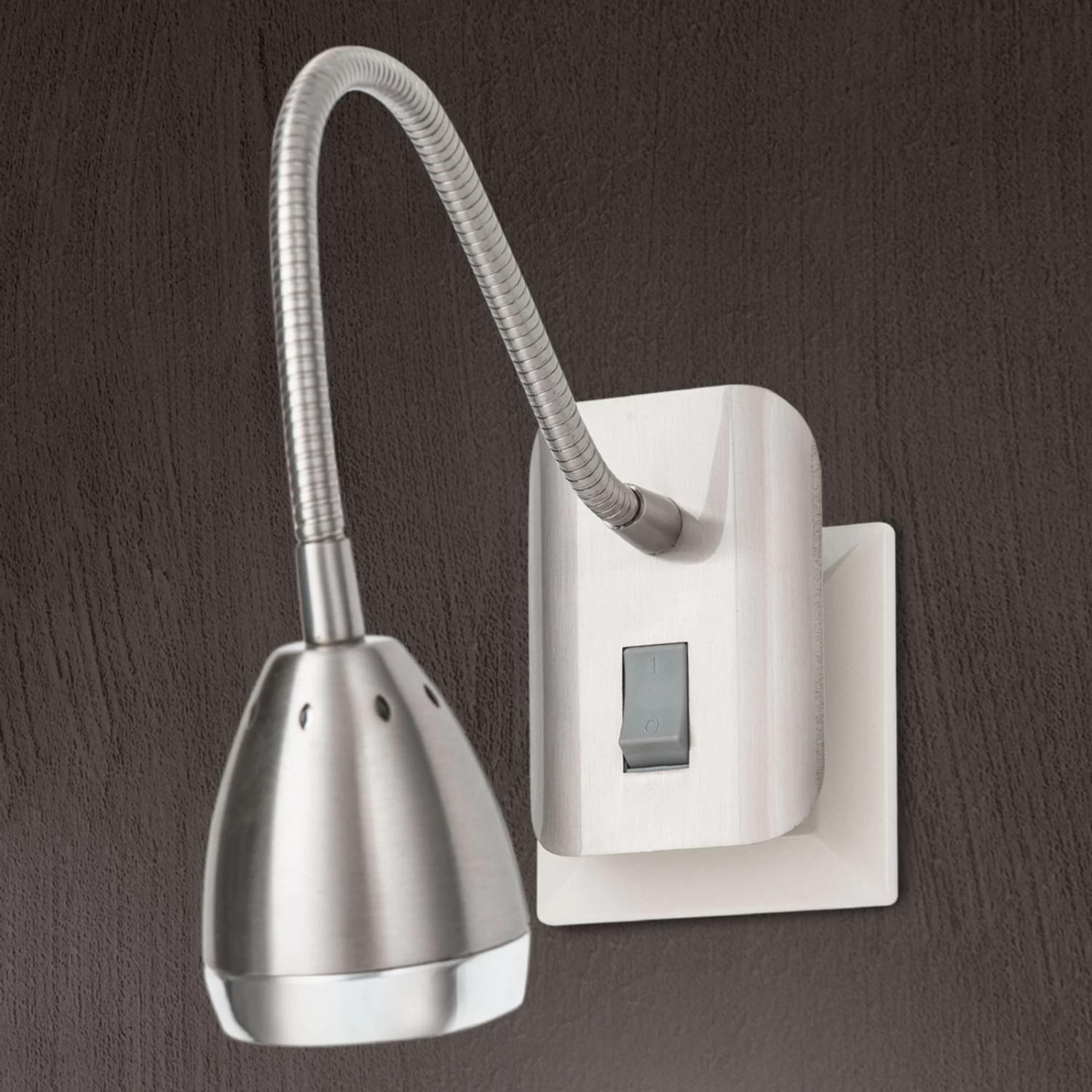 LED-Steckdosenleuchte Manvel Mit Schalter, Nickel – Bild 4