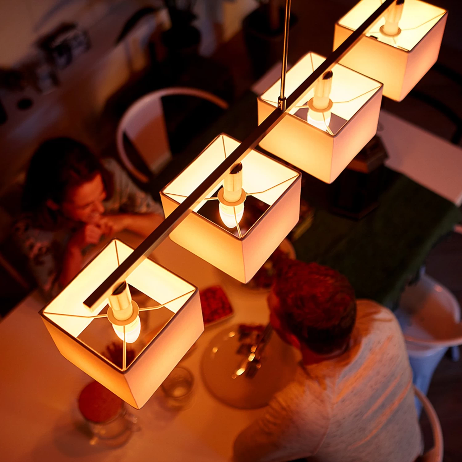 Philips Hue Kerze White&Color Ambiance E14 5,3W – Bild 7