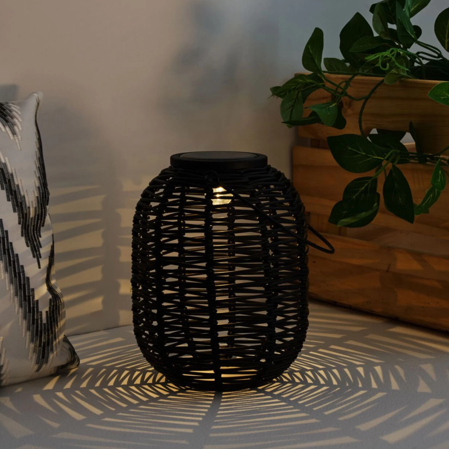 Pauleen Sunshine Treasure LED-Solarlaterne Schwarz – Bild 3