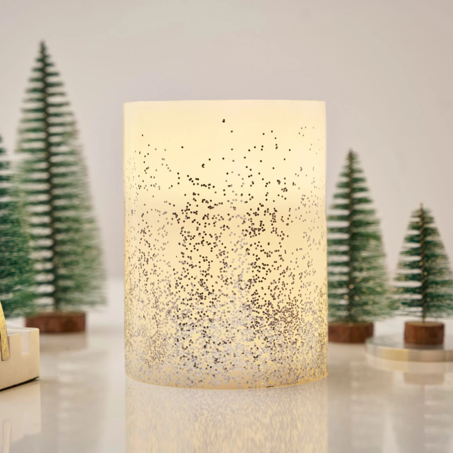 Pauleen Glowing Glitter BIG Candle LED-Kerze Wachs – Bild 4