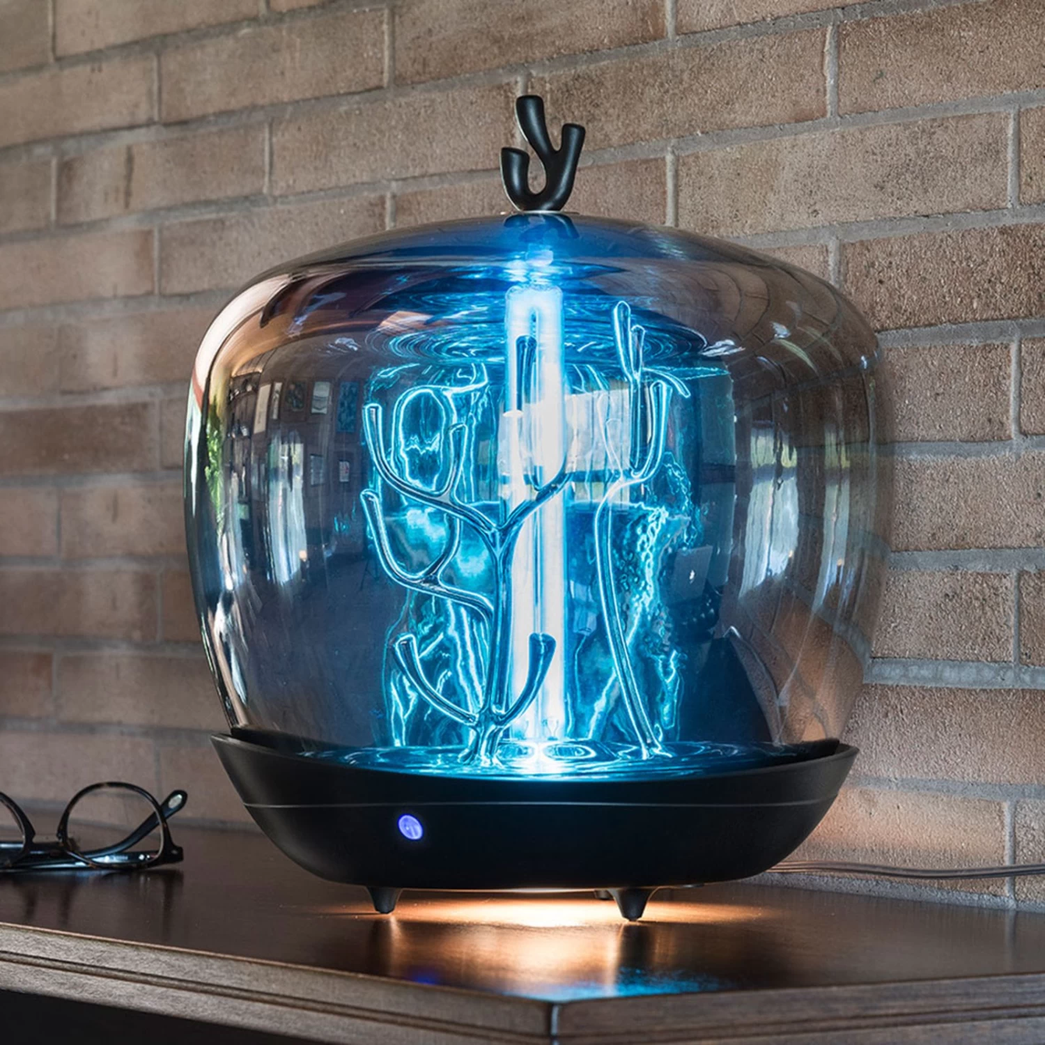 Slamp PurityCapsule LED-Tischlampe, UV-C, Schwarz