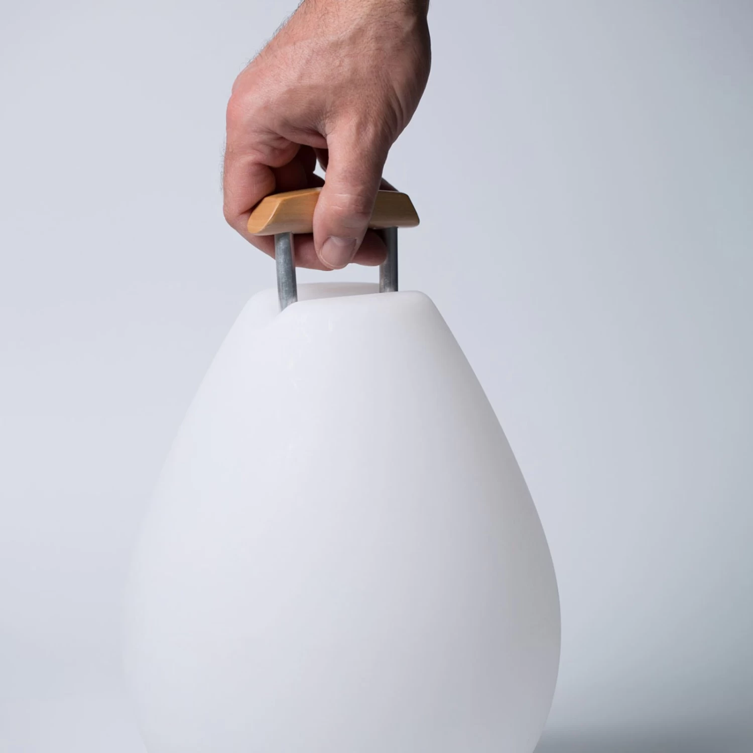 LED-Dekorationsleuchte Vessel 2S Mit Holzgriff – Bild 3