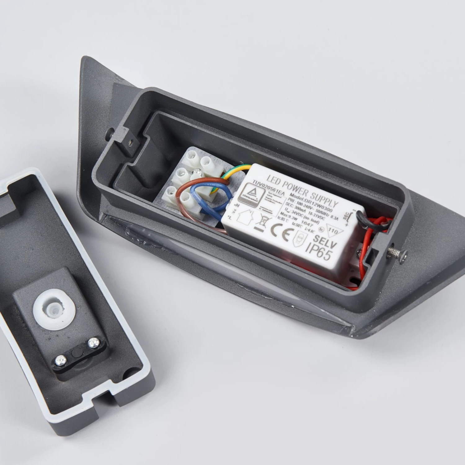 Lucande Trapezförmige LED-Außenwandleuchte Glen Mit IP65 – Bild 8