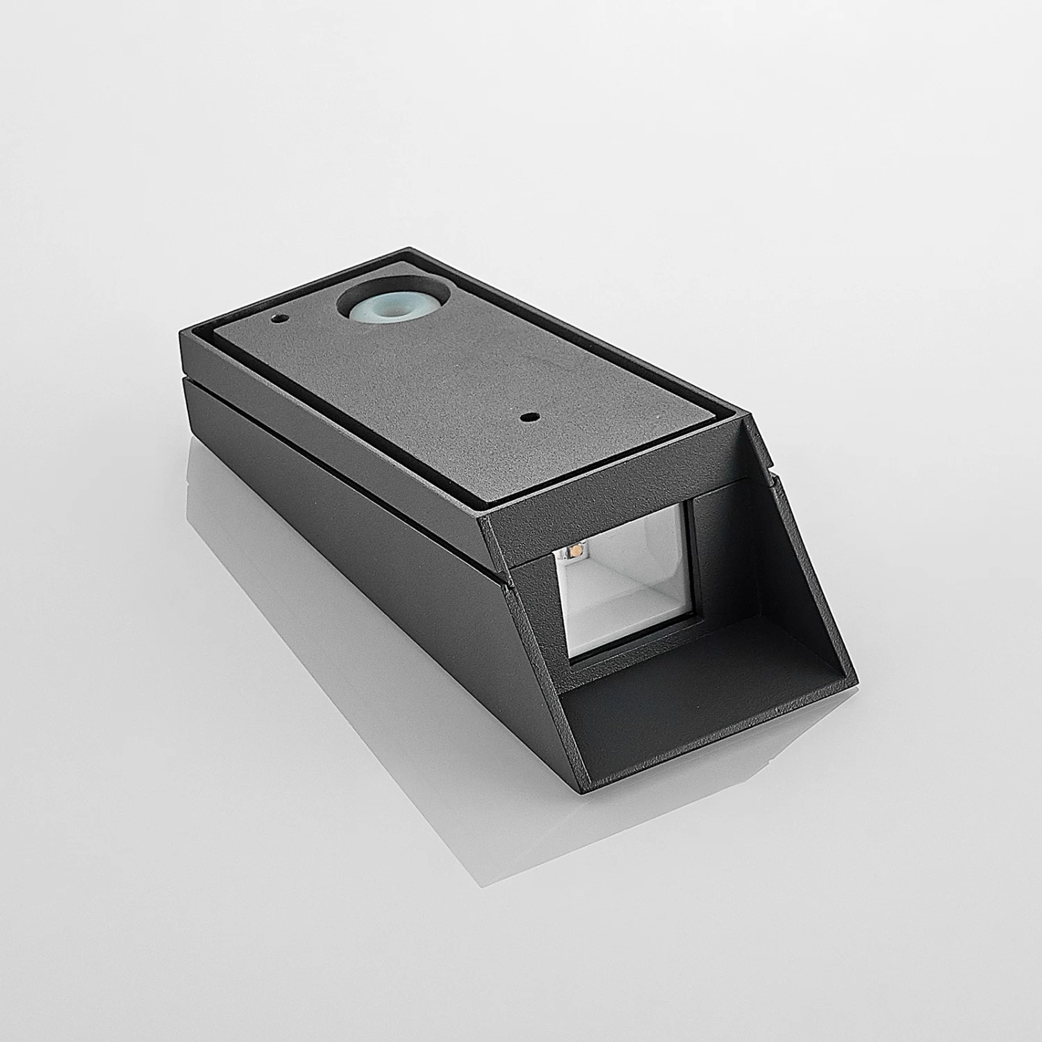 Lucande Maniela LED-Außenwandleuchte, Uplight – Bild 8