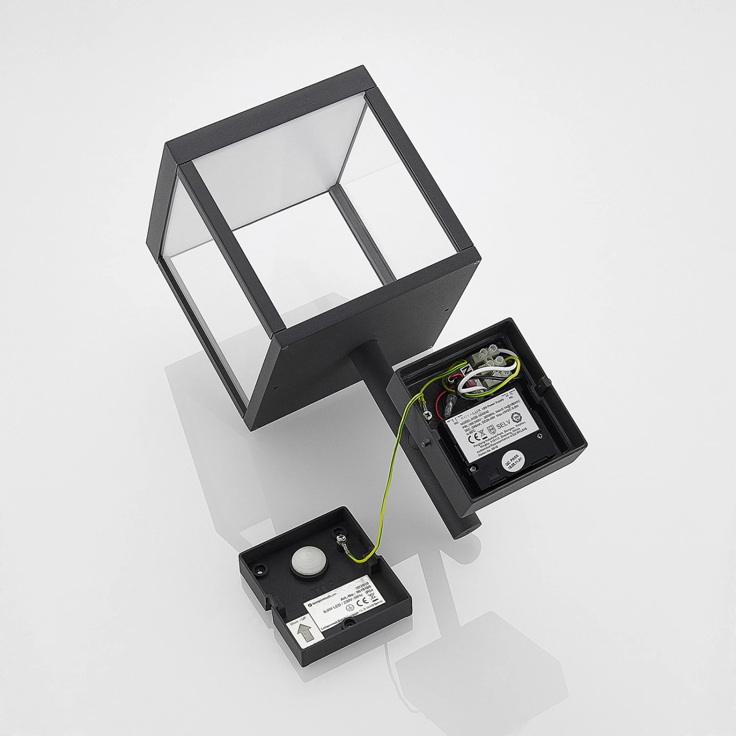Lucande LED-Außenwandleuchte Cube, Graphit, Mit Sensor – Bild 9