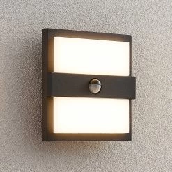 Lucande Gylfi LED-Außenwandleuchte Quadrat.+Sensor