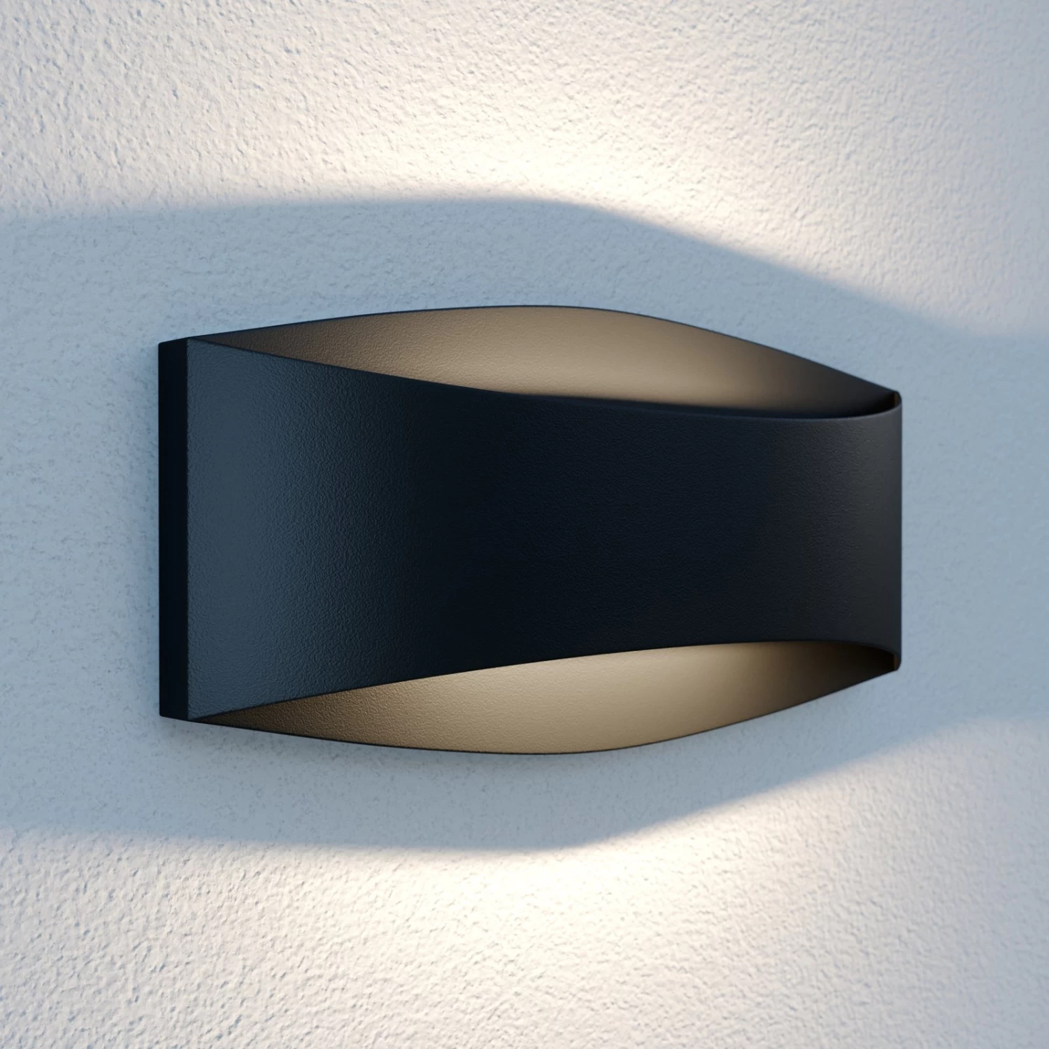 Lindby Evric LED-Außenwandleuchte, Breite 25,4 Cm