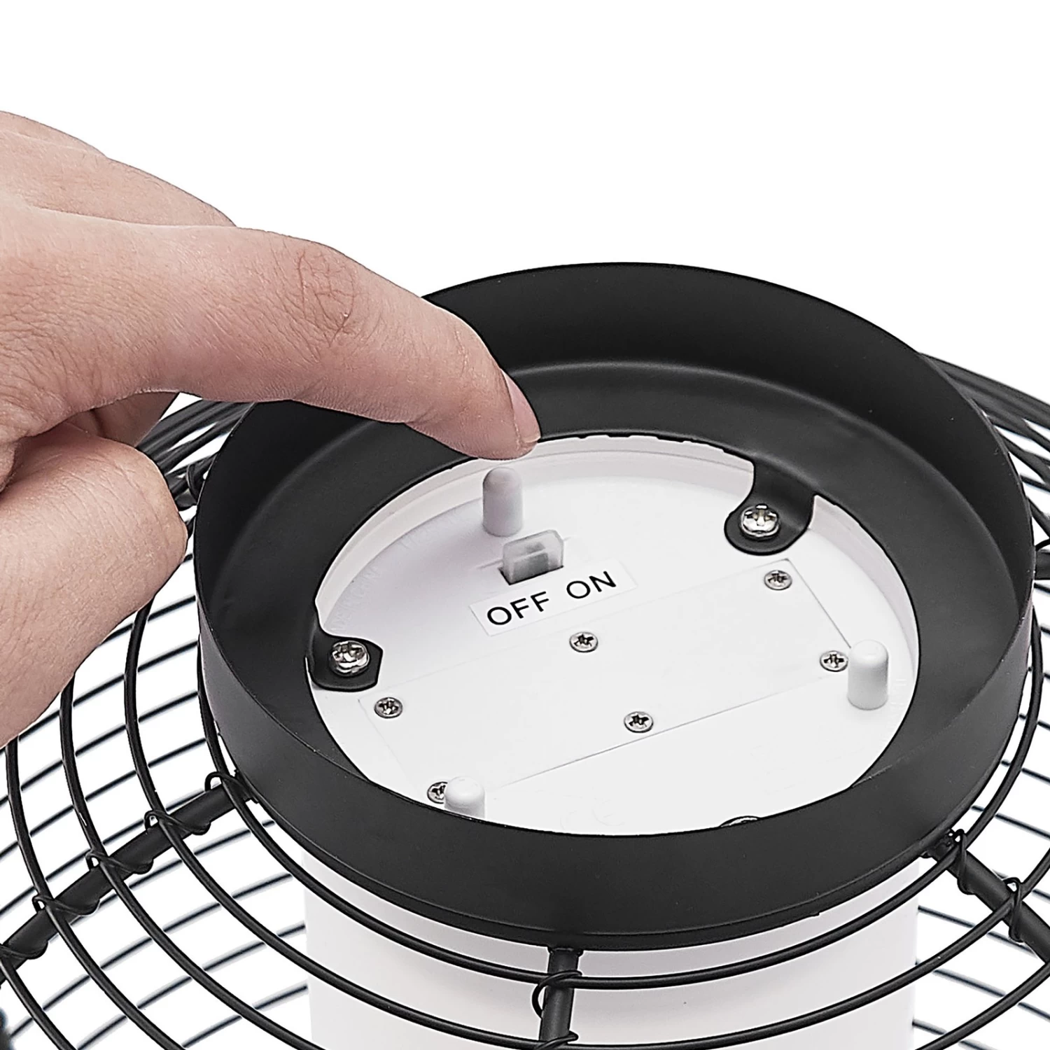 Lindby Mairuna LED-Solar-Laterne, Schwarz, 22,7 Cm – Bild 9