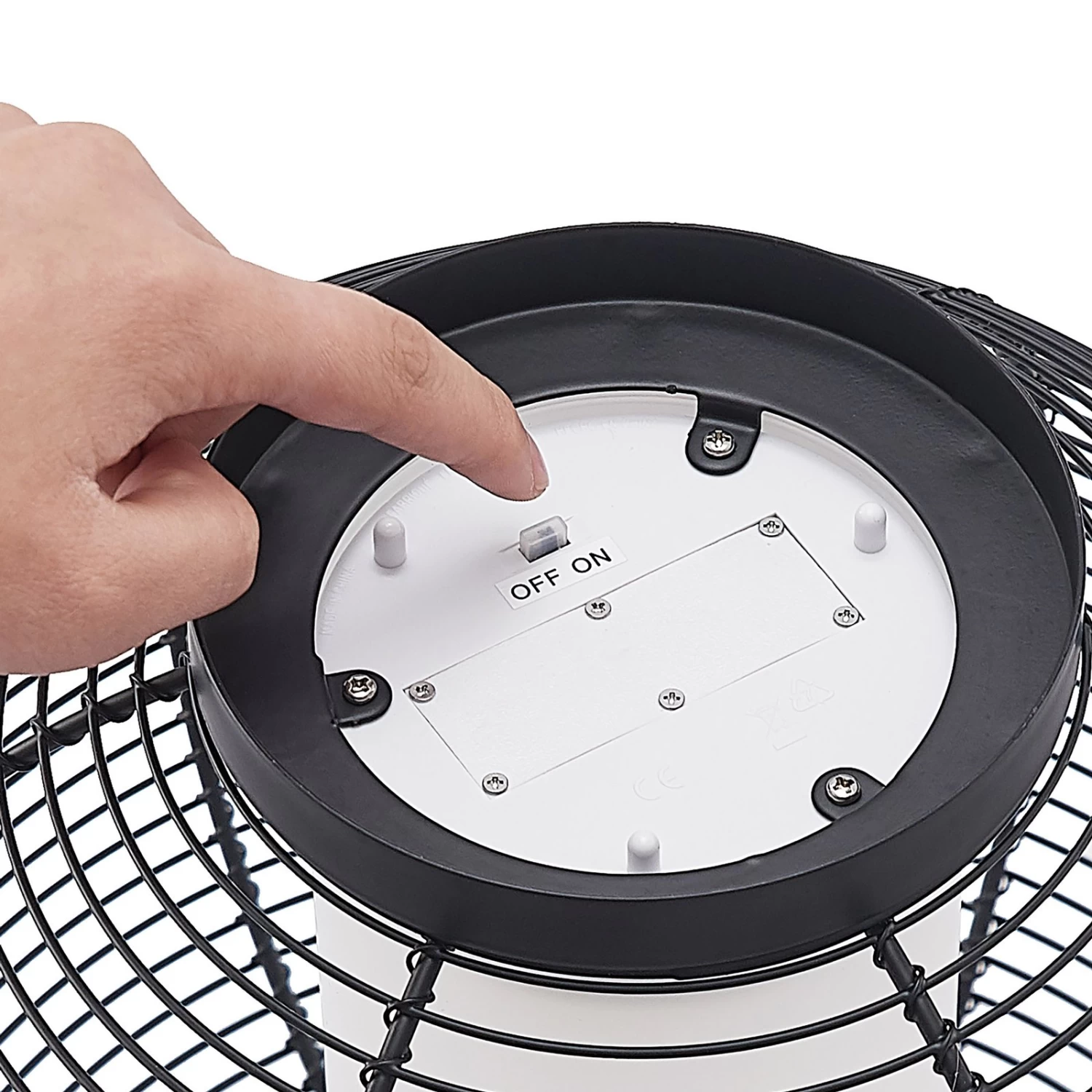 Lindby Mairuna LED-Solar-Laterne, Schwarz, 30,8 Cm – Bild 8