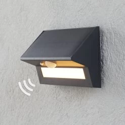 LED-Solar-Außenwandlampe Kristiana Mit Sensor